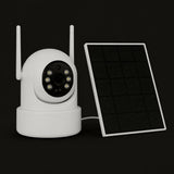 Cámara de seguridad solar blanca con dos antenas junto a su panel solar independiente