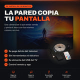La pared copia tu pantalla. Una cámara lee lo que estás viendo y pinta el muro con los mismos colores, en vivo.